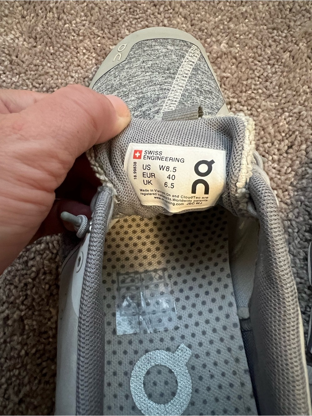 On Running Women’s Grey Knit Athletic Shoes - Picture 4 of 5